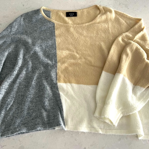 Cropped Vici Colorblock Sweater - Picture 1 of 3